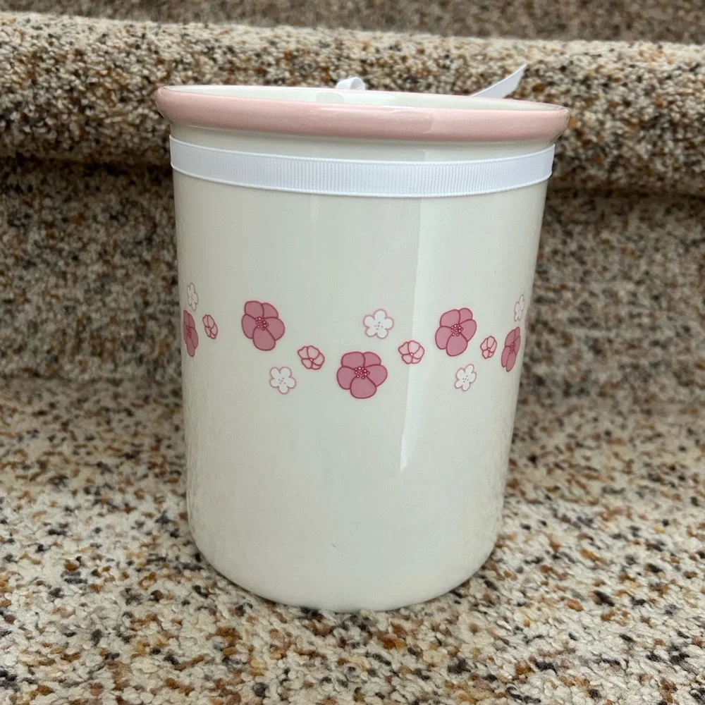 BNWT Miffy Pink and White Ceramic Utensil holder